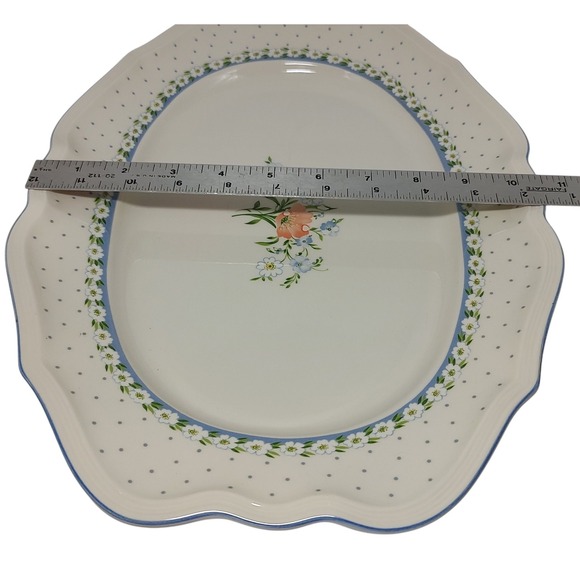 Vintage Villeroy and Boch Platter Serving Romantica Pattern Scalloped Edges 1986 - Picture 7 of 8